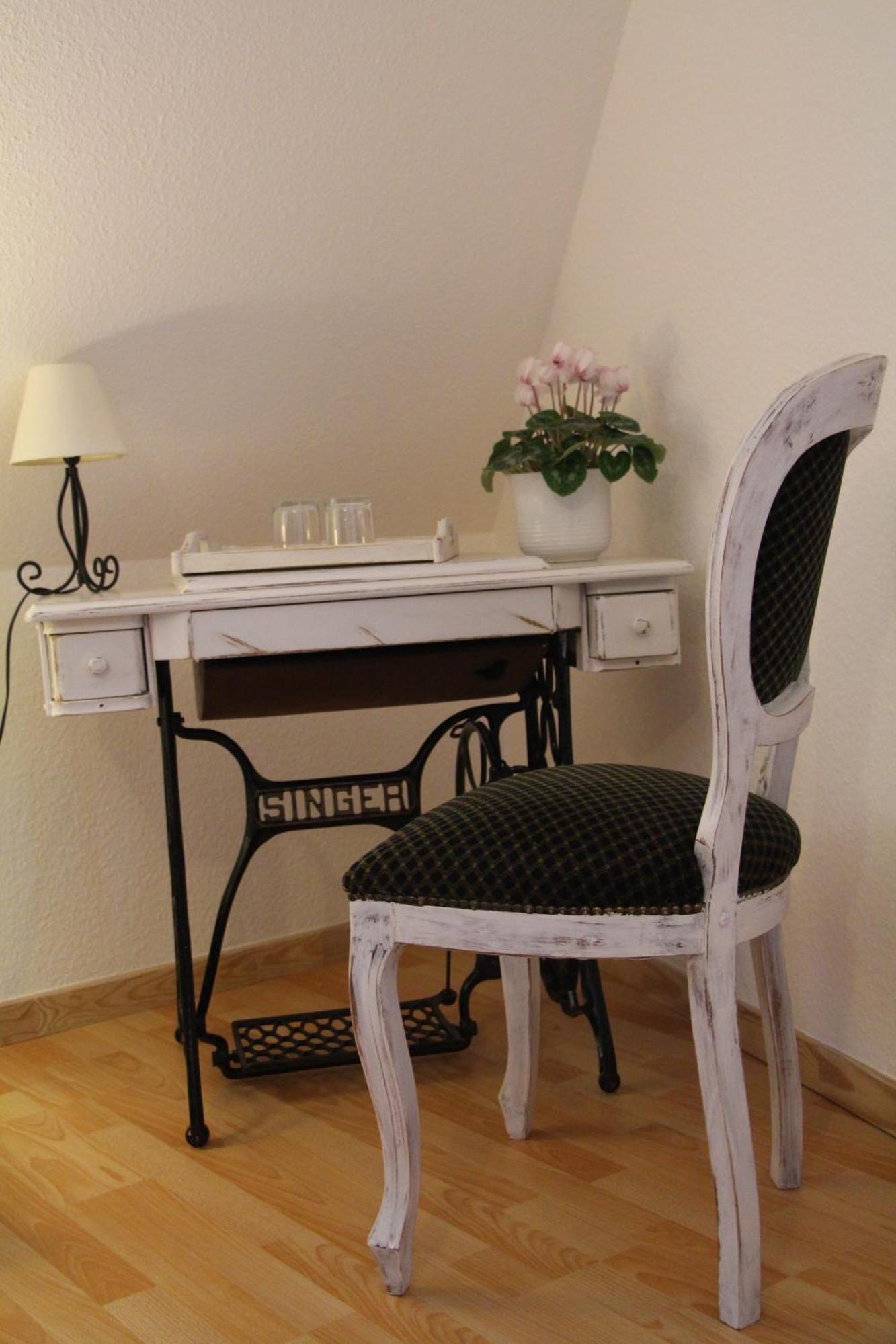 Eden Des Choux Hotel Krautergersheim Phòng bức ảnh